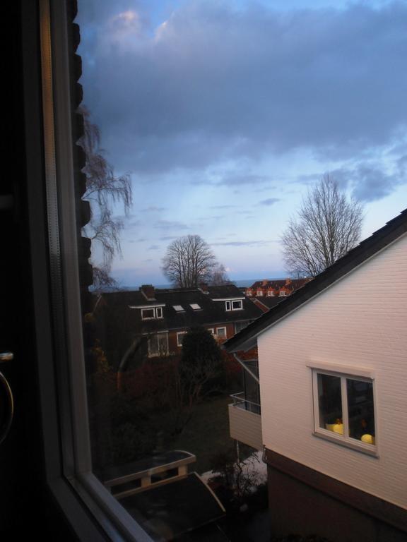 Gaestehaus Strandkonsulat Scharbeutz Bilik gambar